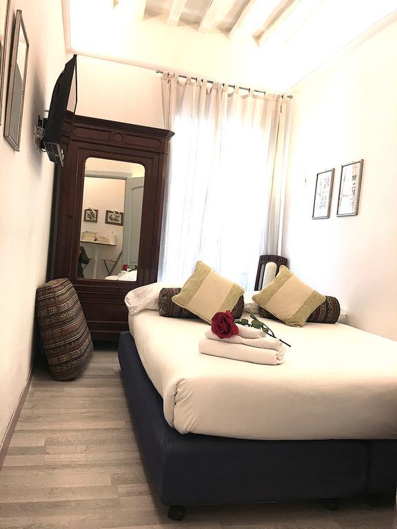 Vittoria Suite Roma Esterno foto